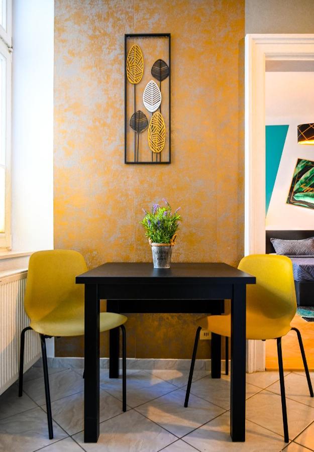 Classy Studio Naschmarkt Vienne Extérieur photo
